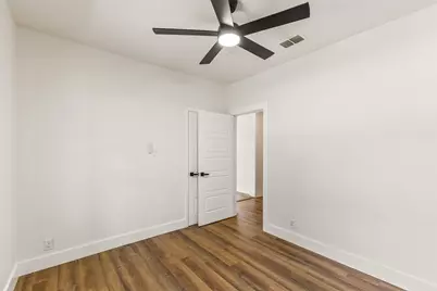 418 Lillian Street, Dallas, TX 75211 - Photo 16