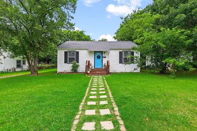 1718 N Shannon Street, Sherman, TX 75092 - Photo 1