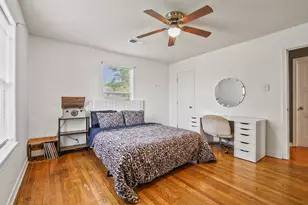 1718 N Shannon St, Sherman, TX 75092 - Photo 14
