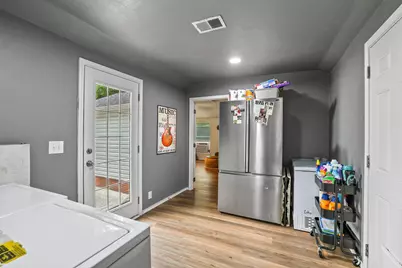 1718 N Shannon Street, Sherman, TX 75092 - Photo 6