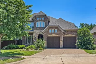 12114 Jackson Creek Dr, Dallas, TX 75243 - Photo 2