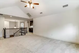 12114 Jackson Creek Dr, Dallas, TX 75243 - Photo 14