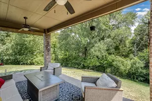 12114 Jackson Creek Dr, Dallas, TX 75243 - Photo 20