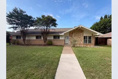 1618 Woodcrest Lane, Carrollton, TX 75006 - Photo 1