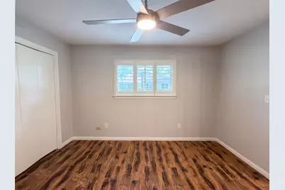 1618 Woodcrest Lane, Carrollton, TX 75006 - Photo 4