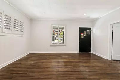 2004 Fairmount Avenue, Fort Worth, TX 76110 - Photo 6