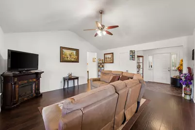 123 Clubhouse Drive, Corsicana, TX 75109 - Photo 14