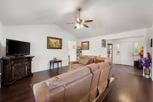 123 Clubhouse Dr, Corsicana, TX 75109 - Photo 14
