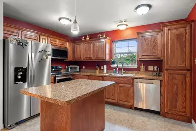 123 Clubhouse Drive, Corsicana, TX 75109 - Photo 6