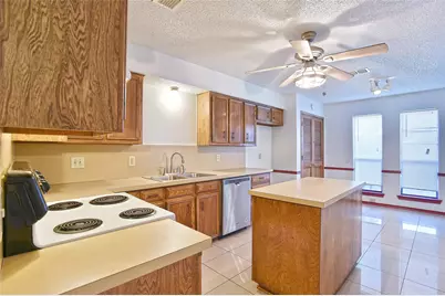 624 Aspen Drive, Denton, TX 76209 - Photo 8
