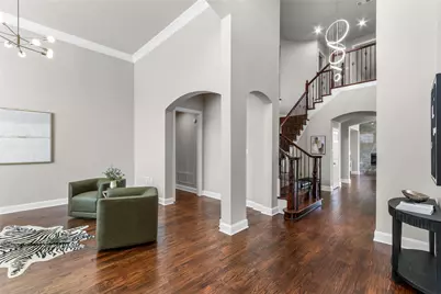 632 Duke Saxony Drive, Lewisville, TX 75056 - Photo 6