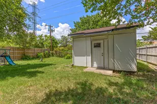2111 El Capitan Dr, Dallas, TX 75228 - Photo 26