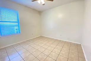 224 Los Angeles Dr, Glenn Heights, TX 75154 - Photo 16
