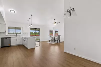 [Address not provided], Arlington, TX 76014 - Photo 6