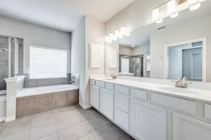 925 Lake Cypress Ln, Little Elm, TX 75068 - Photo 16
