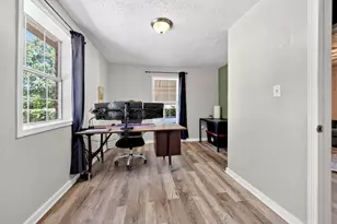 810 Edna St, Athens, TX 75751 - Photo 16