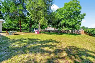 810 Edna St, Athens, TX 75751 - Photo 26