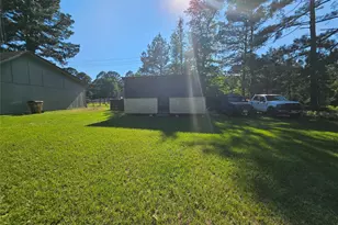 411 Green Meadow Trail, Holly Lake Ranch, TX 75765 - Photo 24