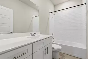 6736 Windfall Dr, Fort Worth, TX 76135 - Photo 10