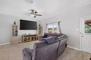 218 Banjo Trl, Newark, TX 76071 - Photo 8