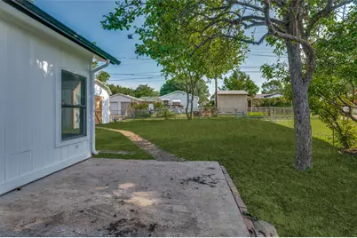 3811 Rolinda Drive, Dallas, TX 75211 - Photo 20