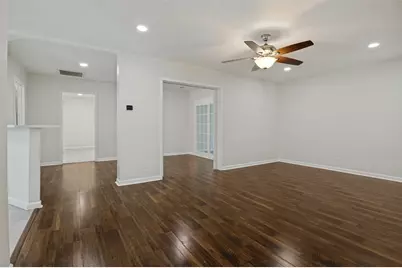 3811 Rolinda Drive, Dallas, TX 75211 - Photo 6