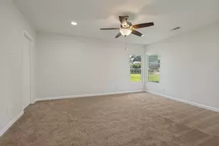 3811 Rolinda Dr, Dallas, TX 75211 - Photo 18