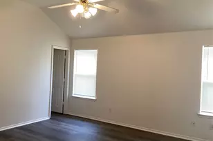 11900 Porcupine Dr, Fort Worth, TX 76244 - Photo 10