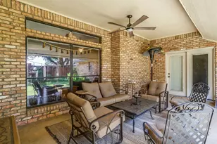 3201 John Ct S, Hurst, TX 76054 - Photo 34