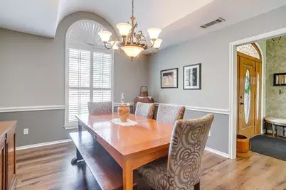 3201 John Court S, Hurst, TX 76054 - Photo 6