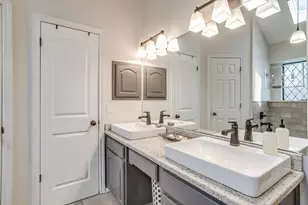 3201 John Ct S, Hurst, TX 76054 - Photo 18