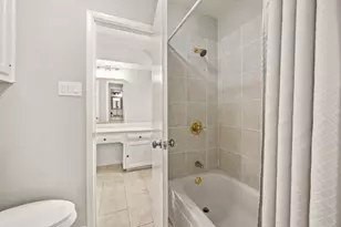 2214 Wilson Dr, Arlington, TX 76011 - Photo 36