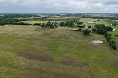 371 Liska Road, Ennis, TX 75119 - Photo 6