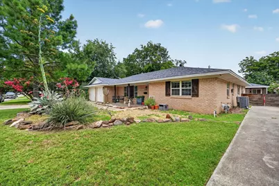 1128 Stanley Street, Denton, TX 76201 - Photo 24