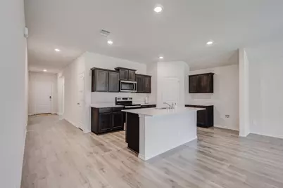 13109 Enclave Parkway, Providence Village, TX 76227 - Photo 10