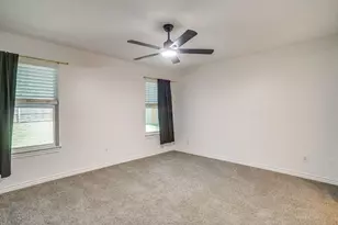 636 Cumberland Dr, Burleson, TX 76028 - Photo 12