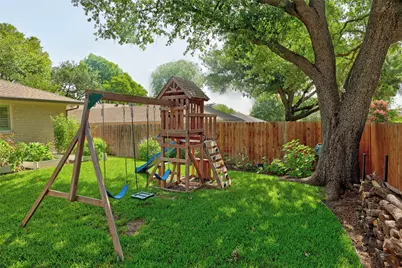 9618 Atherton Drive, Dallas, TX 75243 - Photo 32