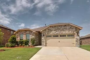 2619 Sunburst Dr, Glenn Heights, TX 75154 - Photo 10