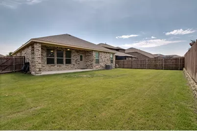 2619 Sunburst Drive, Glenn Heights, TX 75154 - Photo 14