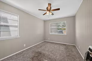 208 D St, Whitesboro, TX 76273 - Photo 16