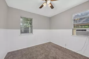 208 D St, Whitesboro, TX 76273 - Photo 14