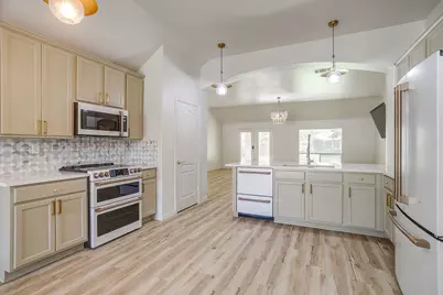 10508 Belvedere Drive, Denton, TX 76207 - Photo 12