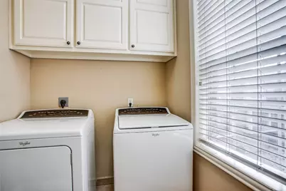 4518 Holland Avenue #A, Dallas, TX 75219 - Photo 20