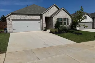 3613 Monte Carlo Ln, Denton, TX 76210 - Photo 2