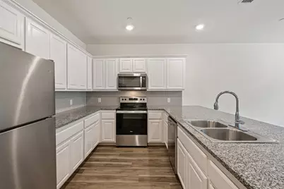 805 S 6th Street #2, Bonham, TX 75418 - Photo 6
