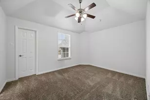 11901 Smithton Ave, McKinney, TX 75071 - Photo 20