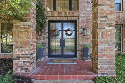 7621 Woodside Hill, Fort Worth, TX 76179 - Photo 4