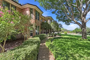 7621 Woodside Hl, Fort Worth, TX 76179 - Photo 2