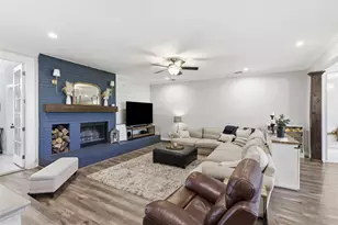 7621 Woodside Hl, Fort Worth, TX 76179 - Photo 8