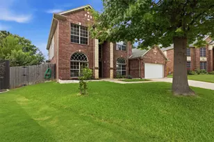 2115 Lexington Dr, Mansfield, TX 76063 - Photo 4